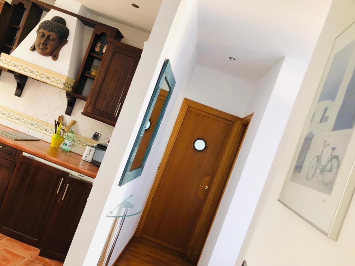 Penthouse Apartment *